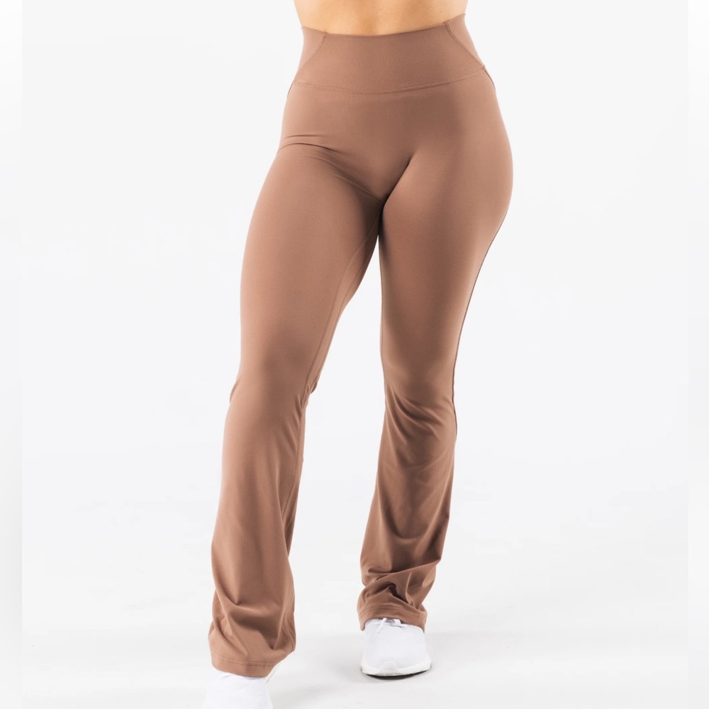 Alphalete Women's Boot Cut Pants - Brown